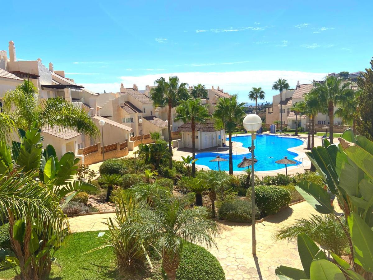 Beautiful Apartment With Pools, Playground And Paddle Tennis - Family Friendly And Near Vithas Hospital - Free Parking In Garage Бенальмадена Экстерьер фото