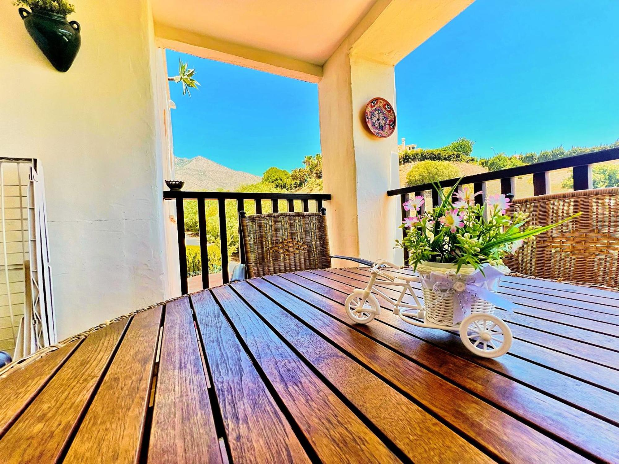 Beautiful Apartment With Pools, Playground And Paddle Tennis - Family Friendly And Near Vithas Hospital - Free Parking In Garage Бенальмадена Экстерьер фото