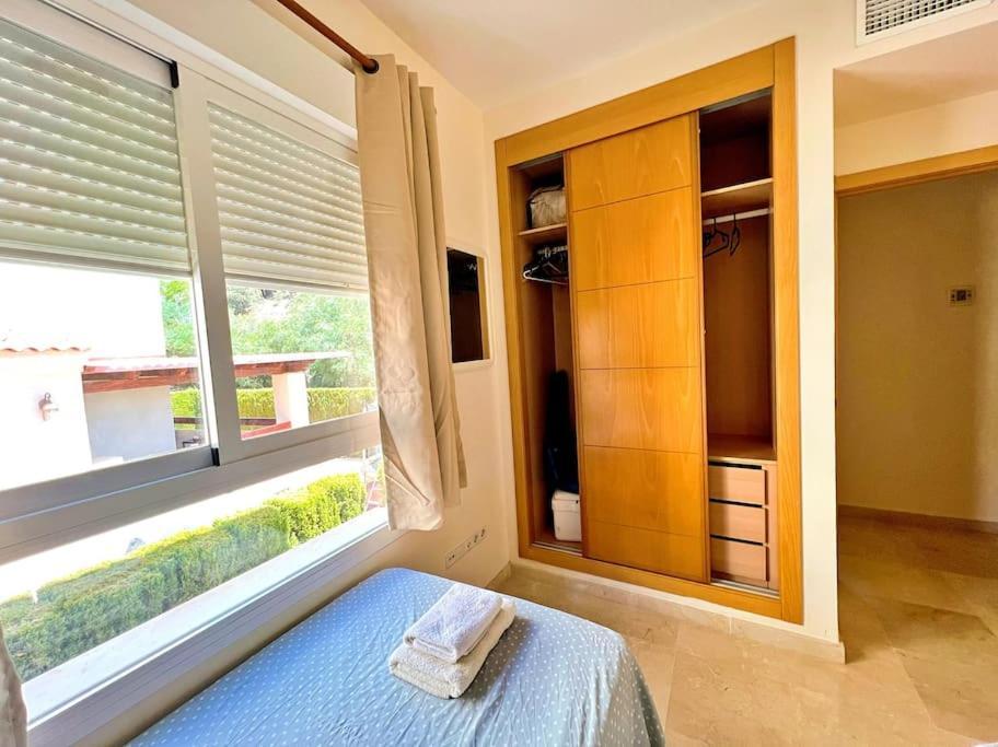 Beautiful Apartment With Pools, Playground And Paddle Tennis - Family Friendly And Near Vithas Hospital - Free Parking In Garage Бенальмадена Экстерьер фото